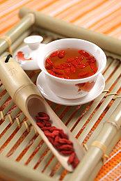 民国风叙事解谜游戏《江华号》12月7日正式发售